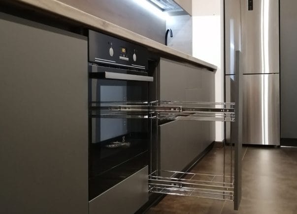 Угловая кухня Визави 2,8х1 м