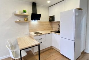 Кухня с барной стойкой Этери 1,2х2х1,4 м